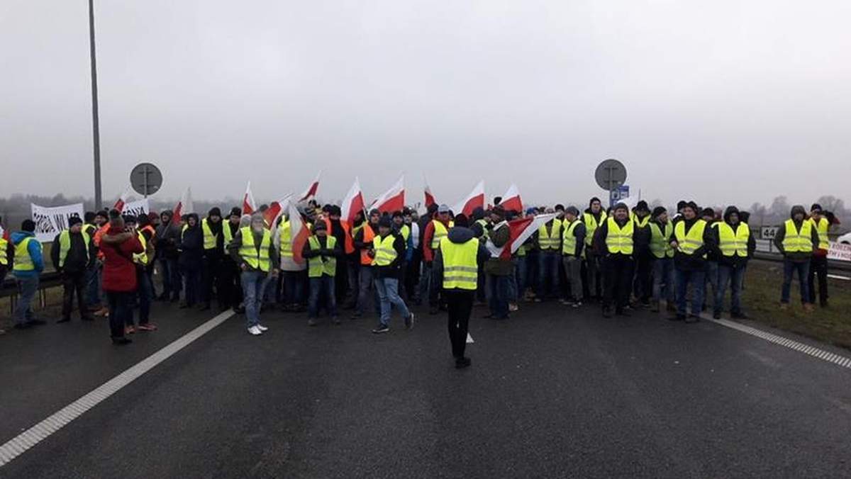 Rolnicy blokowali autostradę A2! [AKTUALIZACJA] 